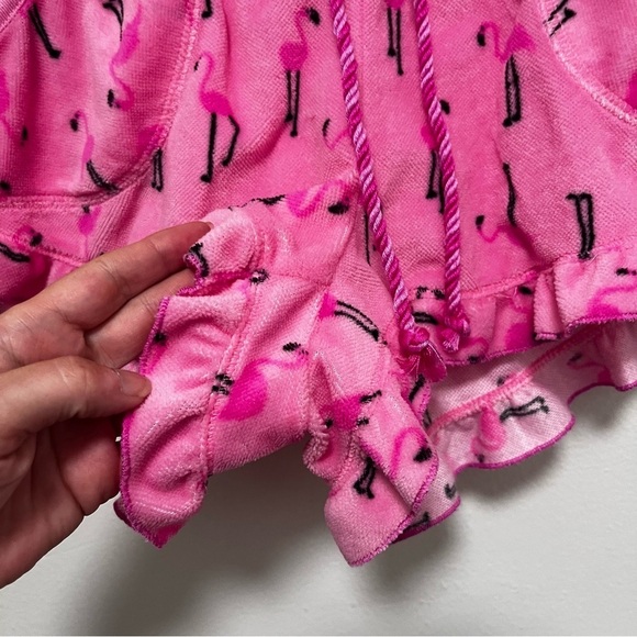 BETSEY JOHNSON Pink Flamingo Soft Terry Cloth Ruffle Hem Shorts Size Small - Picture 7 of 9